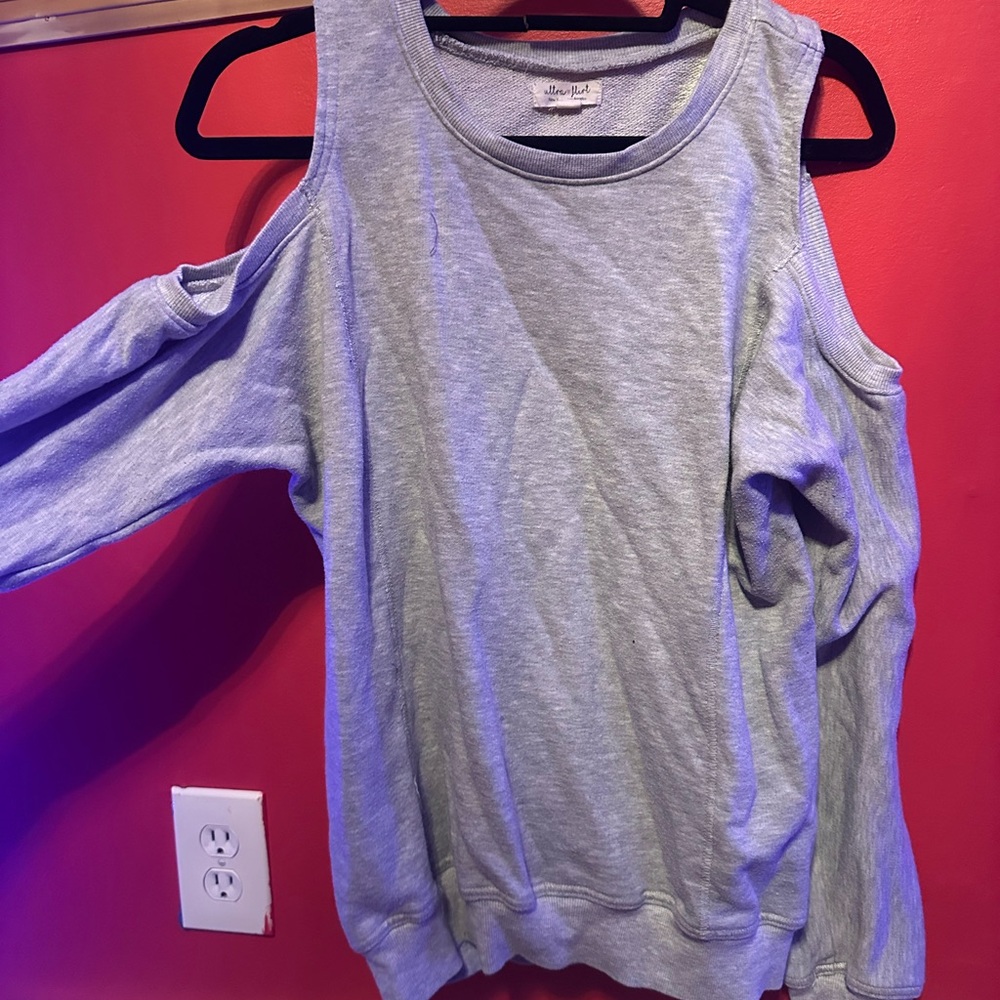 Gray Cold Shoulder Sweatshirt